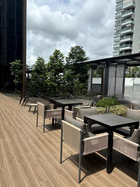 PULLMAN RESIDENCES NEWTON 2