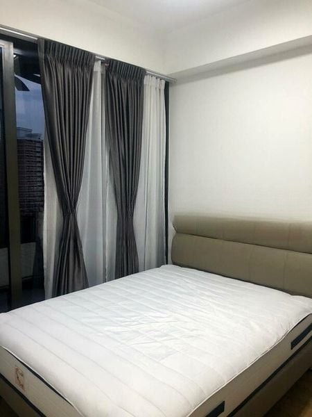 COMMONWEALTH TOWERS 4