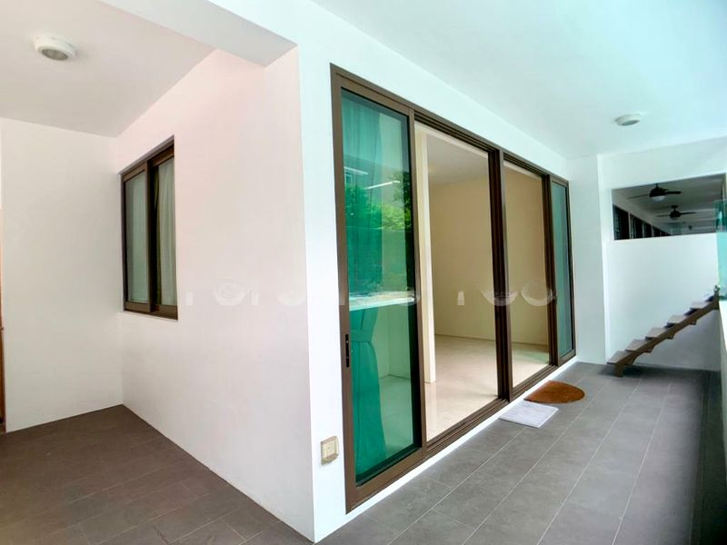STEVENS SUITES 6