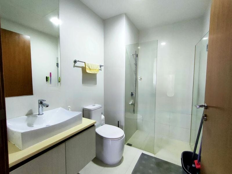 38 I SUITES 5