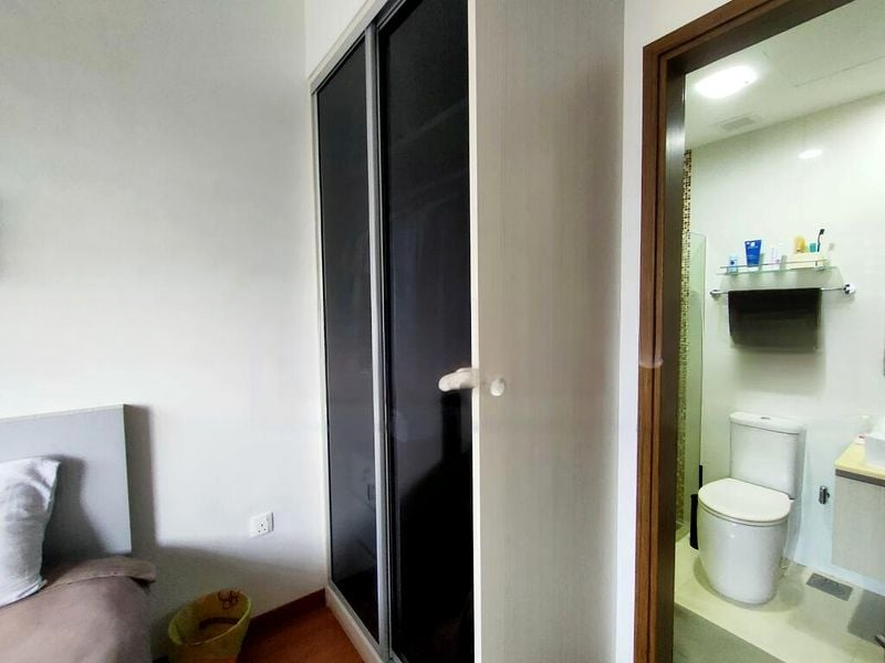 38 I SUITES 2