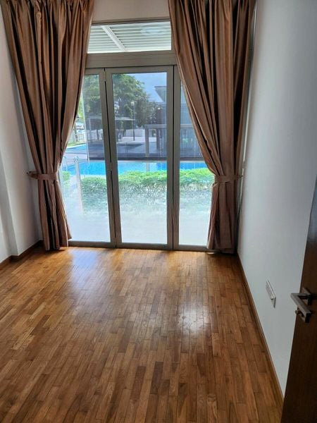 NAUNG RESIDENCE 6
