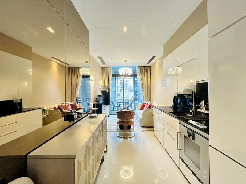 ROBIN SUITES 2