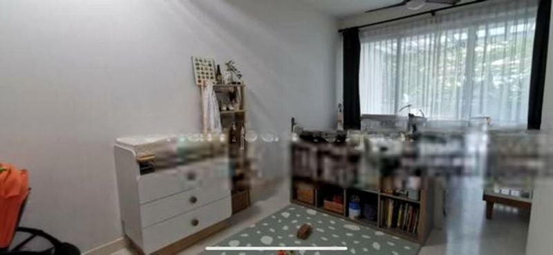 ONE AMBER 2
