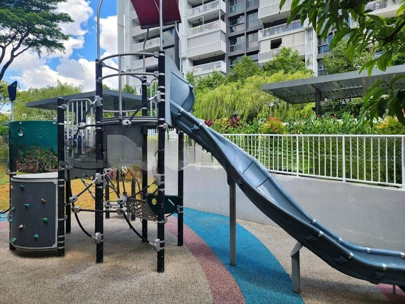 THE LAKEFRONT RESIDENCES 2
