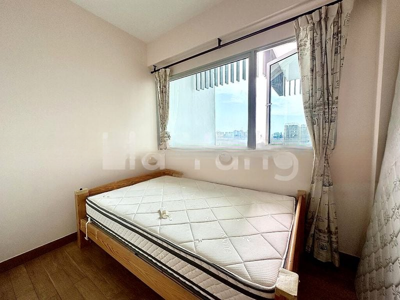 EIGHT RIVERSUITES 5