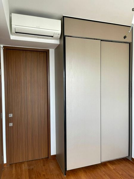 STIRLING RESIDENCES 7