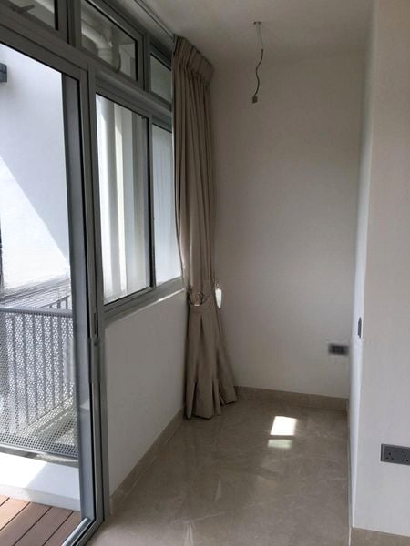 THREE BALMORAL 8