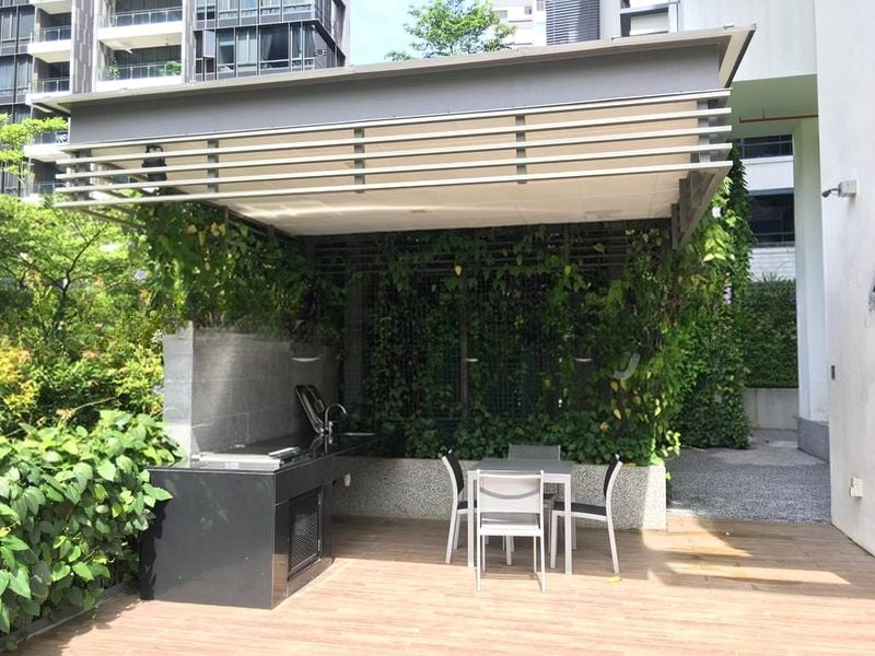 THREE BALMORAL 14