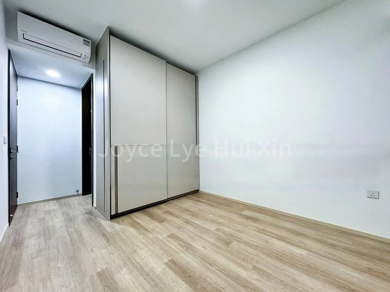 THE WATERGARDENS AT CANBERRA 5