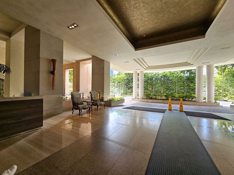 FOUR SEASONS PARK 10