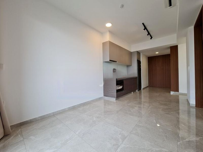 STIRLING RESIDENCES 5