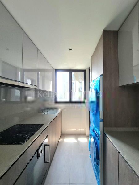 AVENUE SOUTH RESIDENCE 11