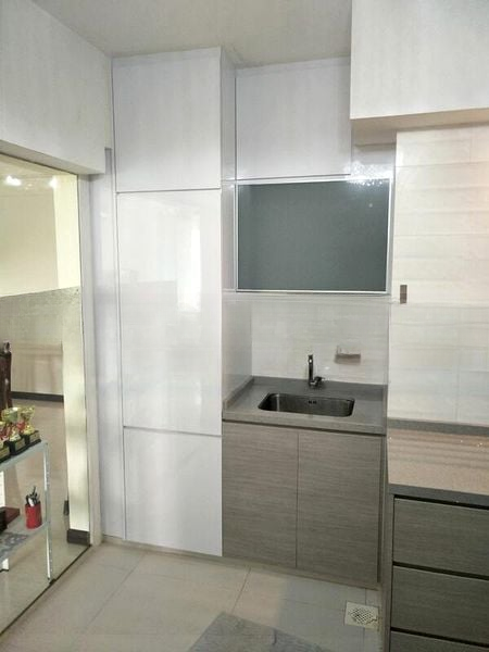 ORCHID PARK CONDOMINIUM 6