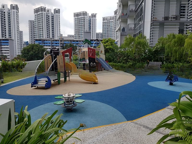 EIGHT RIVERSUITES 14