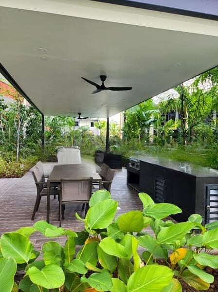 RIVERFRONT RESIDENCES 3