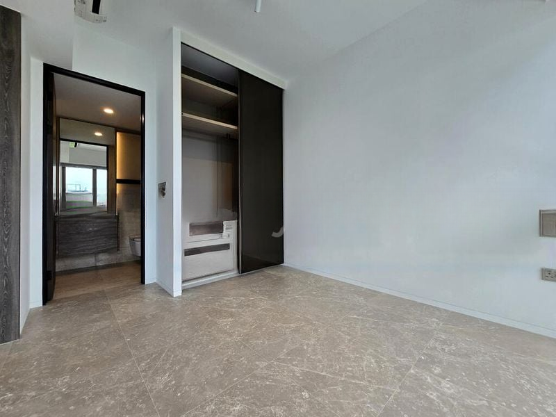 THE REEF AT KING'S DOCK 5