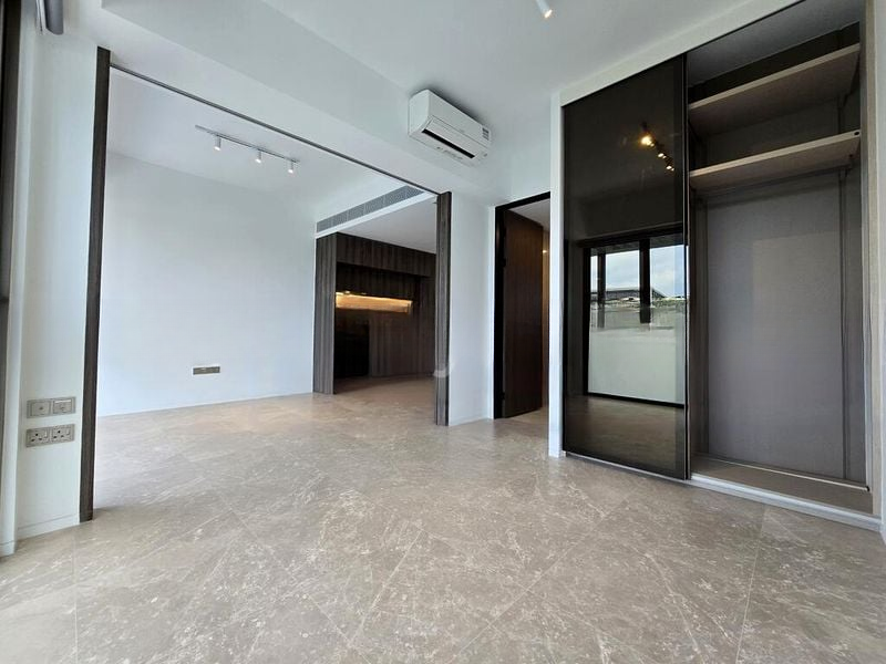 THE REEF AT KING'S DOCK 4