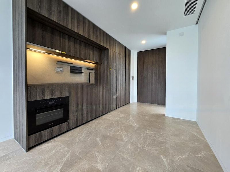 THE REEF AT KING'S DOCK 11