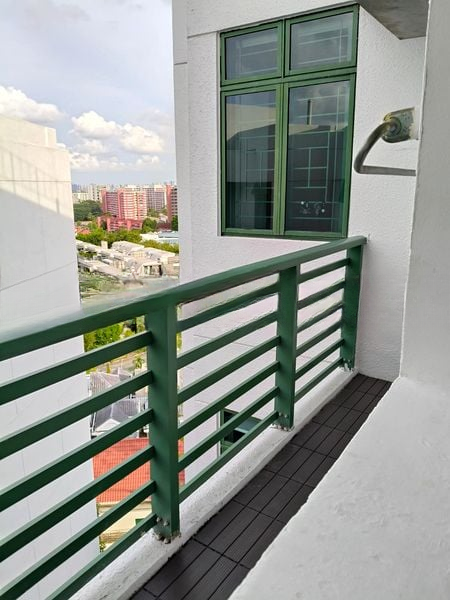 SIGNATURE PARK 6