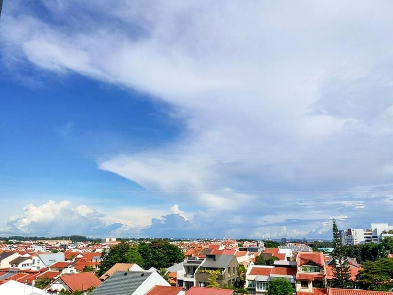 GRANDEUR PARK RESIDENCES 10