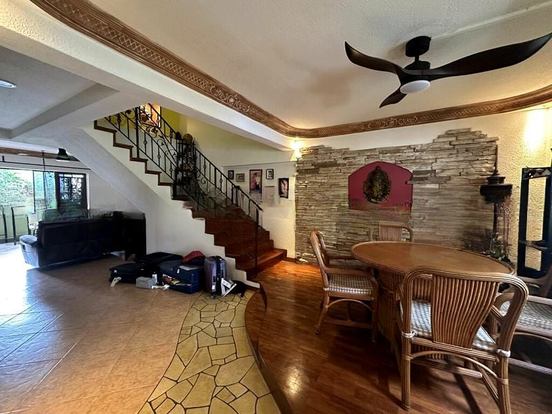 SERANGOON NTH AVE 1 9