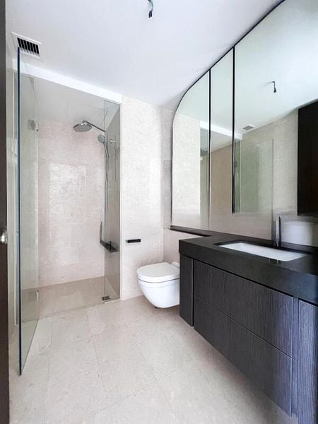 AVENUE SOUTH RESIDENCE 6