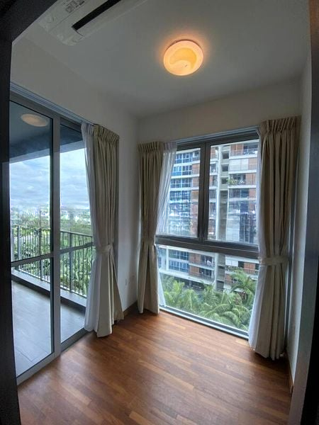 Q BAY RESIDENCES 8