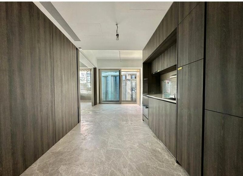 THE REEF AT KING'S DOCK 3