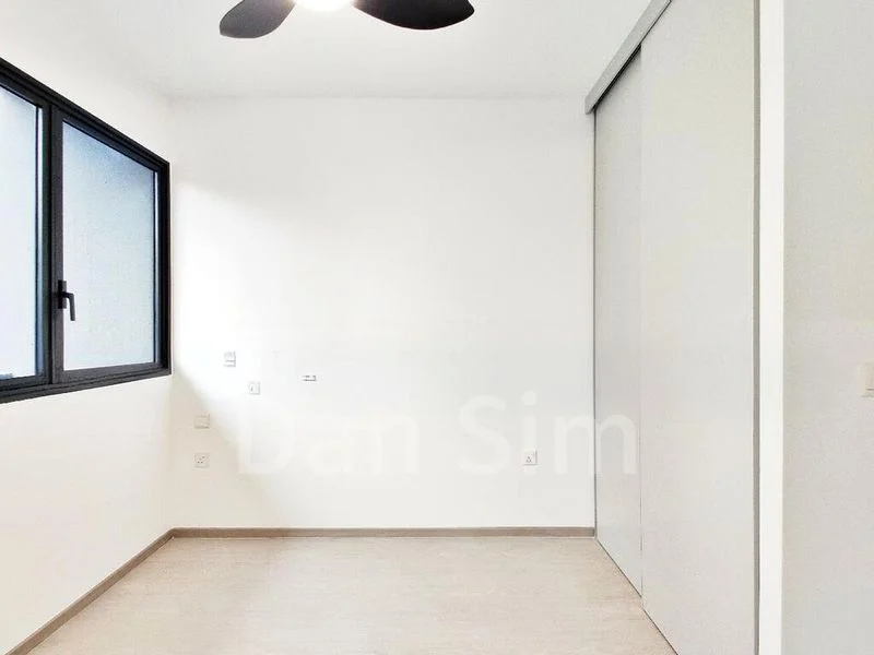 THE GARDEN RESIDENCES 6