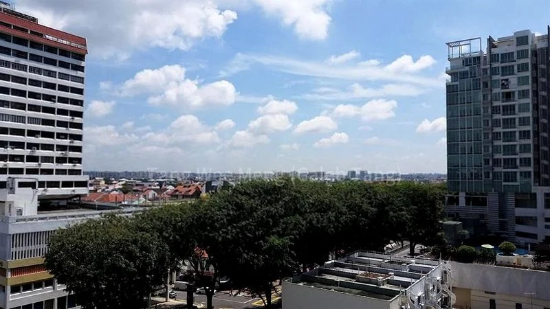 THE SHORE RESIDENCES 4