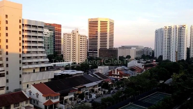 THE SHORE RESIDENCES 5