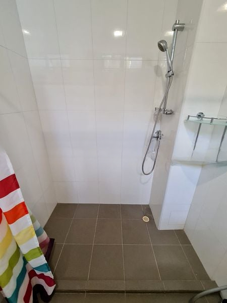 JERVOIS GROVE 6
