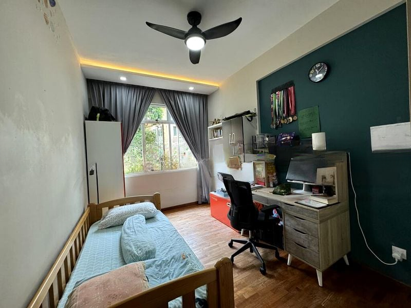 SELETAR SPRINGS CONDOMINIUM 3