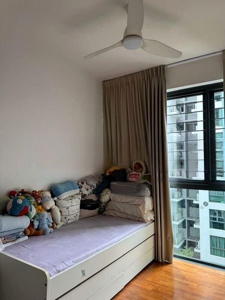 ESPARINA RESIDENCES 4