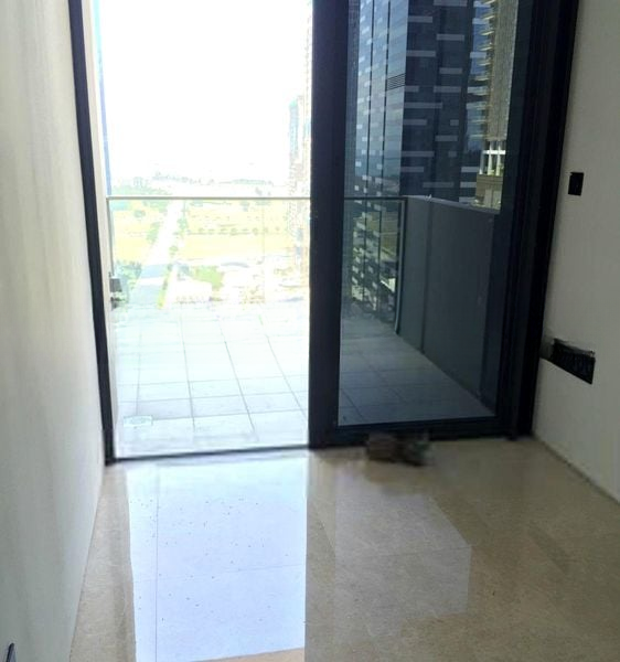 ROBINSON SUITES 7