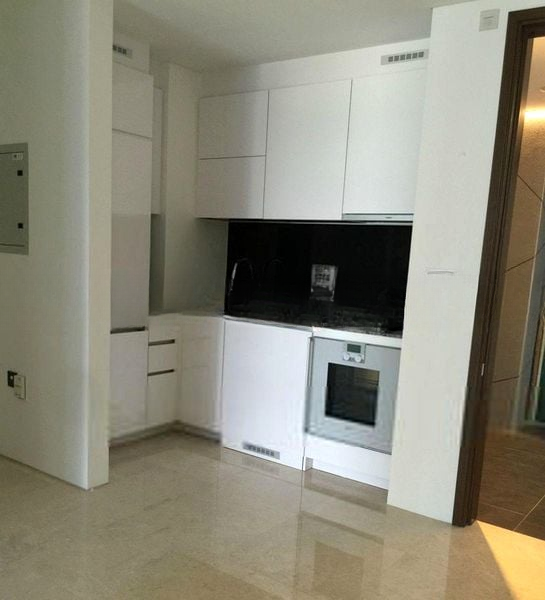 ROBINSON SUITES 8