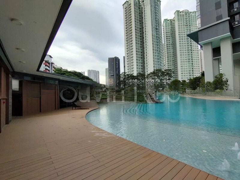 STIRLING RESIDENCES 10