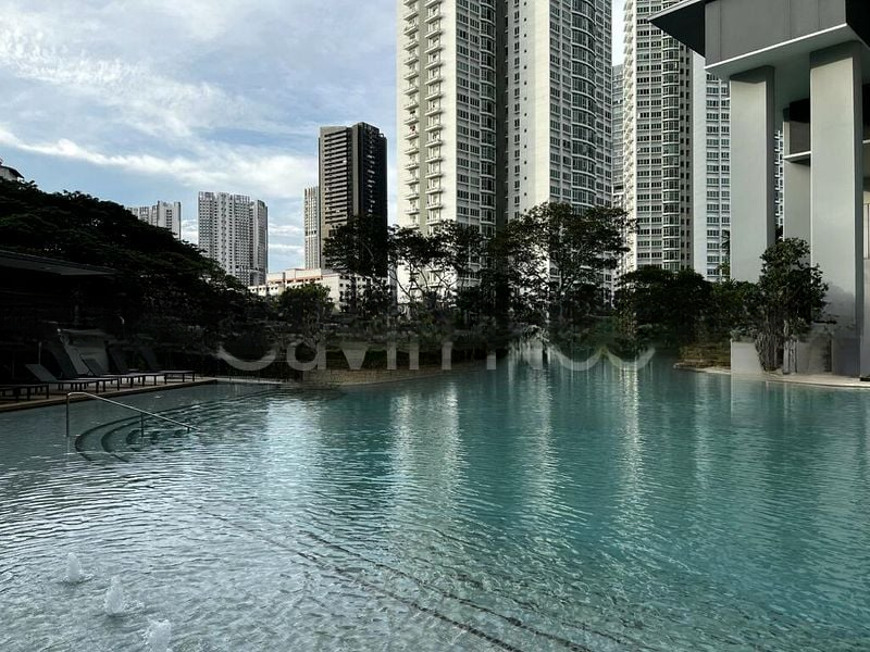 STIRLING RESIDENCES 7