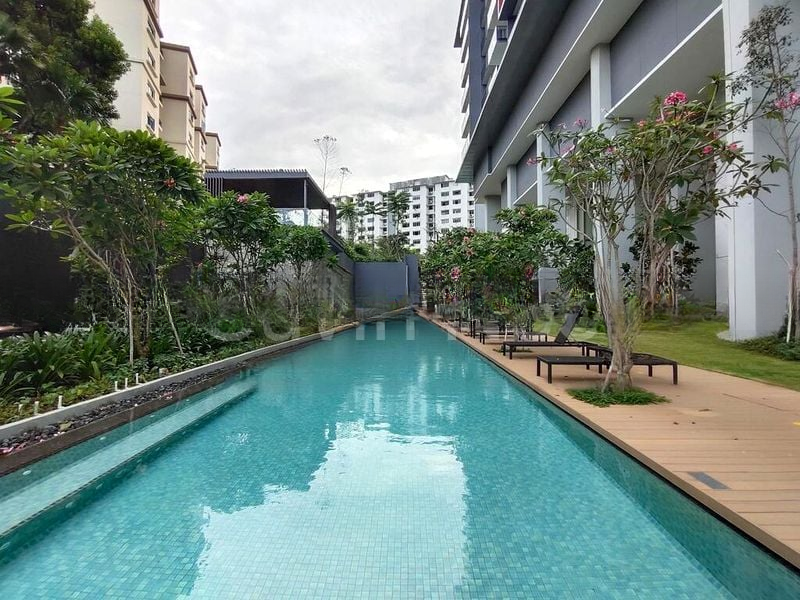 STIRLING RESIDENCES 12