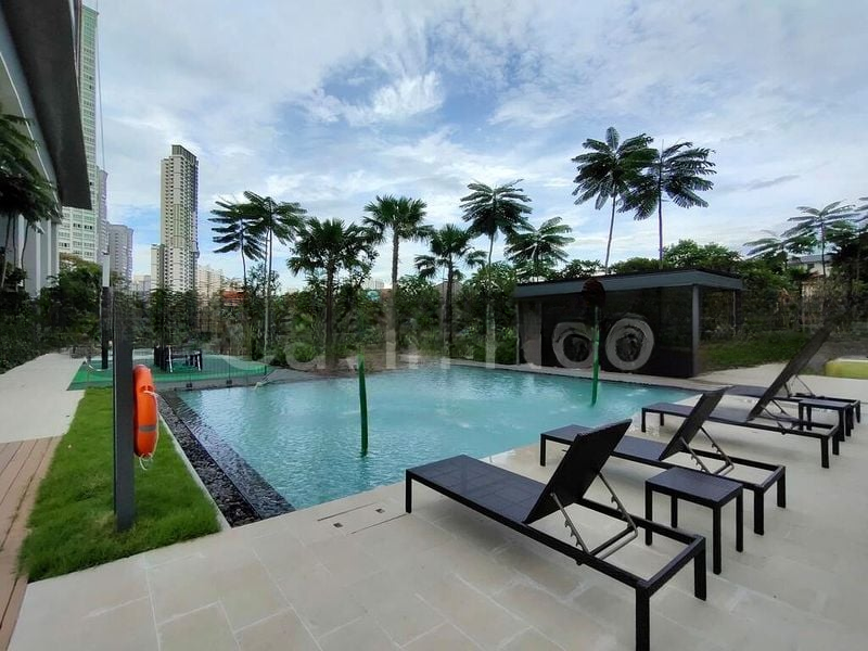 STIRLING RESIDENCES 13