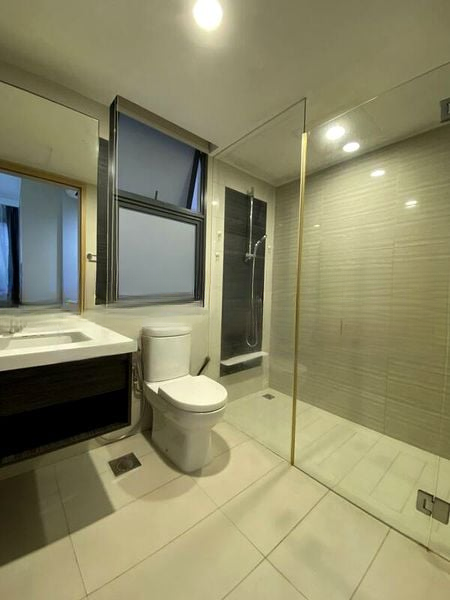 BLOSSOM RESIDENCES 8