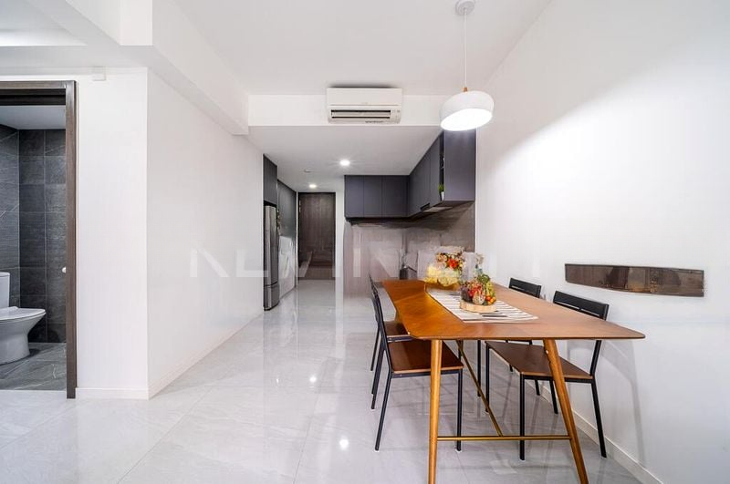 RIVERFRONT RESIDENCES 2