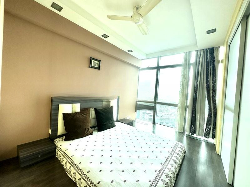 HILLVIEW REGENCY 4