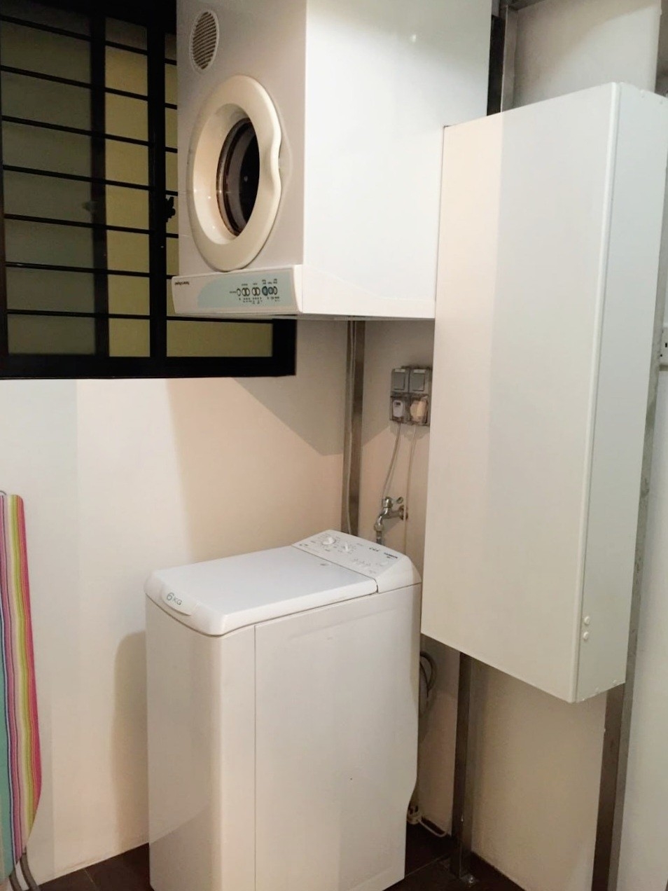 INTERNATIONAL PLAZA 9