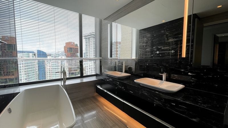 TOMLINSON HEIGHTS 11