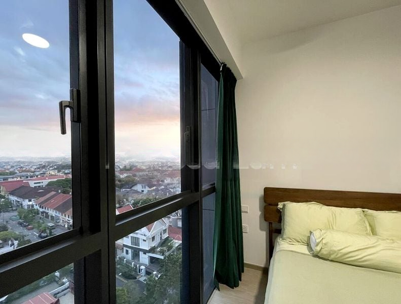 THE GARDEN RESIDENCES 5