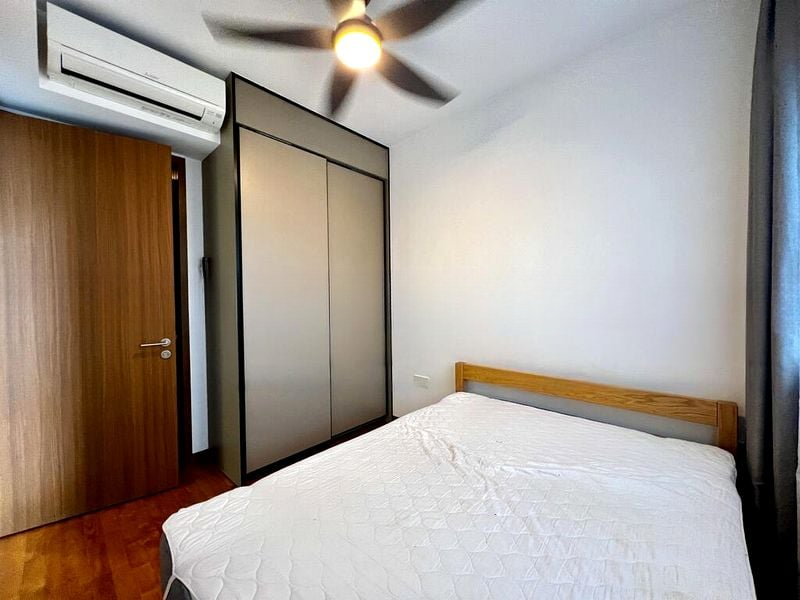 STIRLING RESIDENCES 5