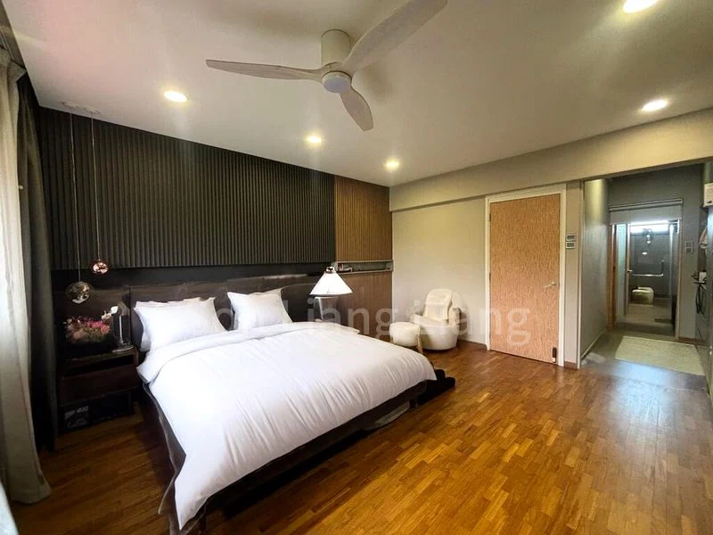 HILLCREST ARCADIA 12