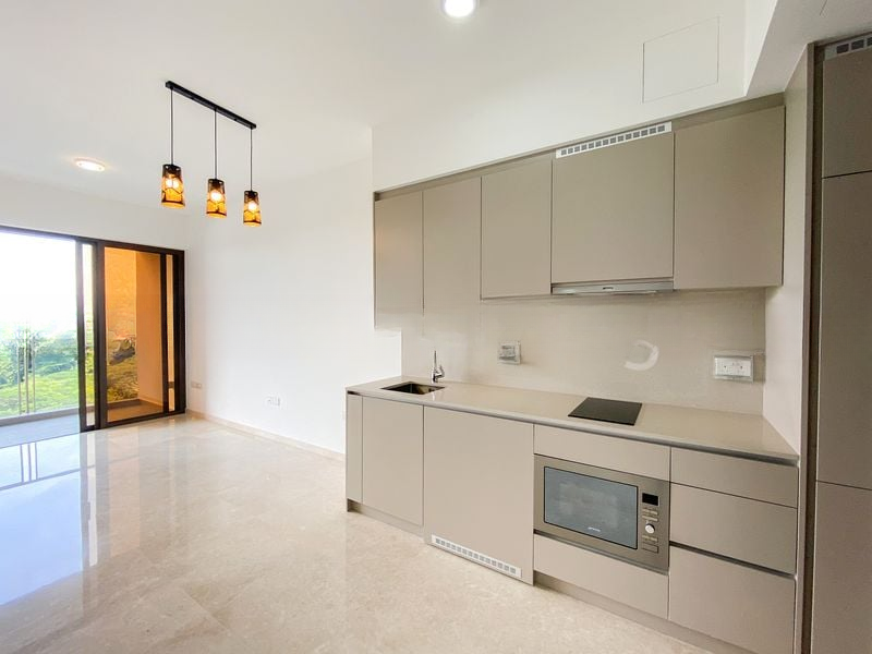 SEASIDE RESIDENCES 6